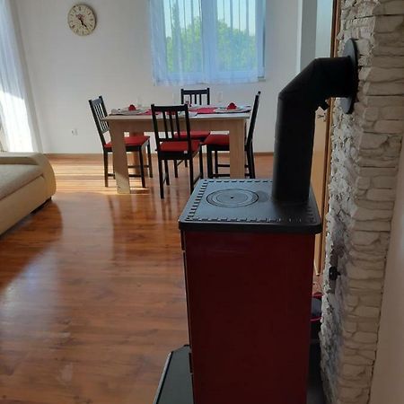 Apartman Igy Vinkuran Bagian luar foto