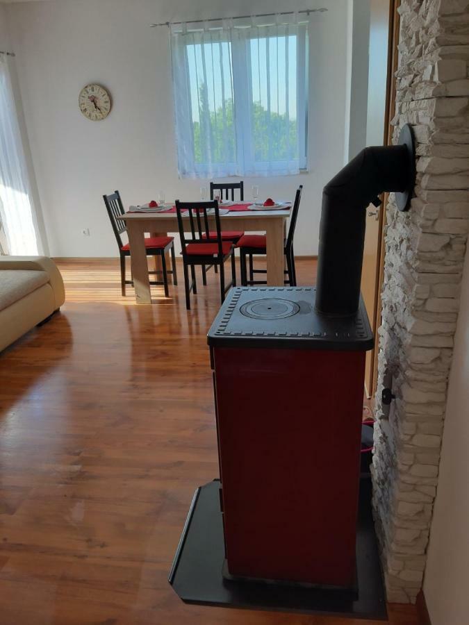 Apartman Igy Vinkuran Bagian luar foto